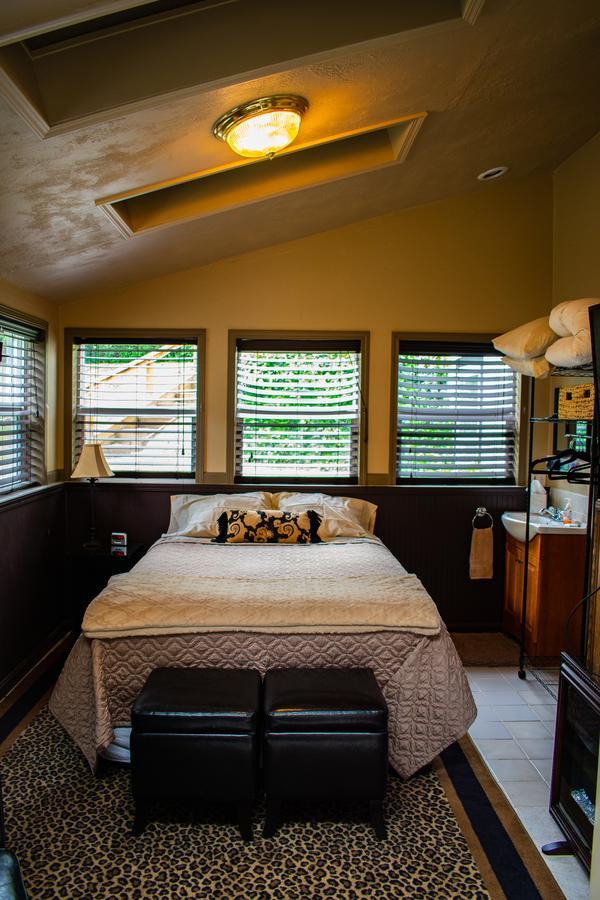 Rooster Hill Guest House Port Angeles Exterior foto